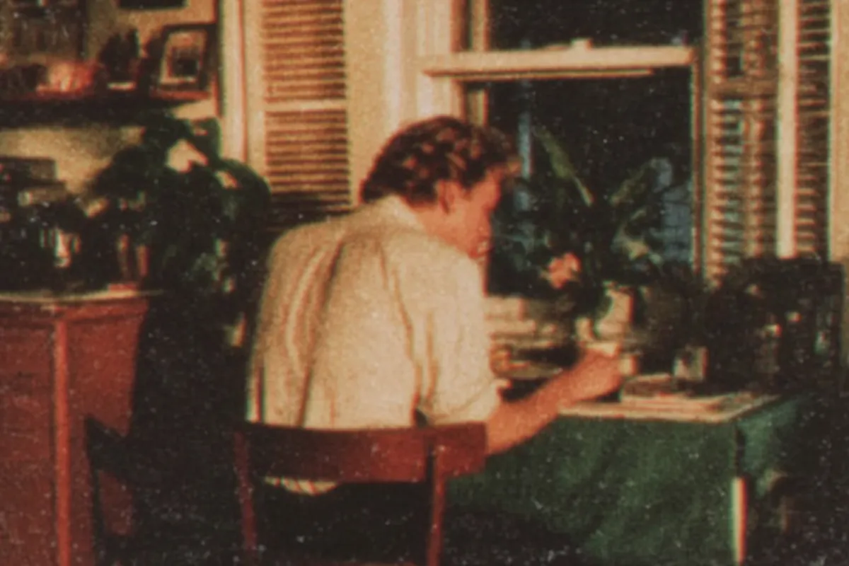 Señales de soledad en personas mayores: cómo detectarla y actuar